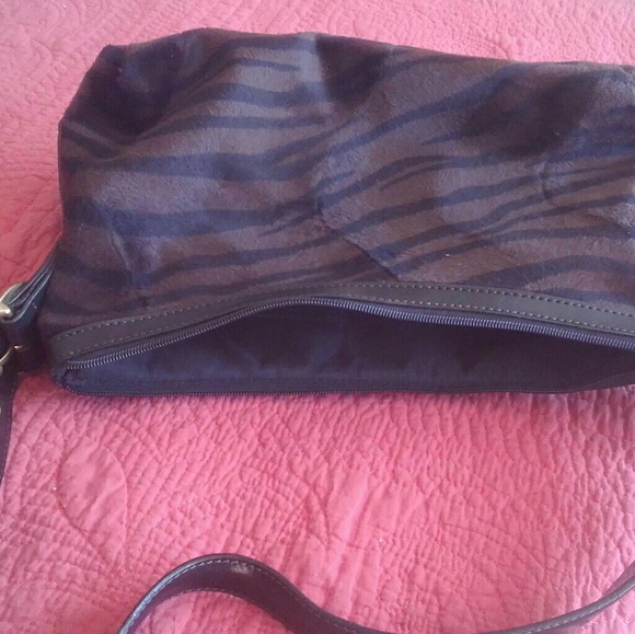 Relic bag SZ 12 x 7X 4$15 plus free gift - Picture 3 of 6